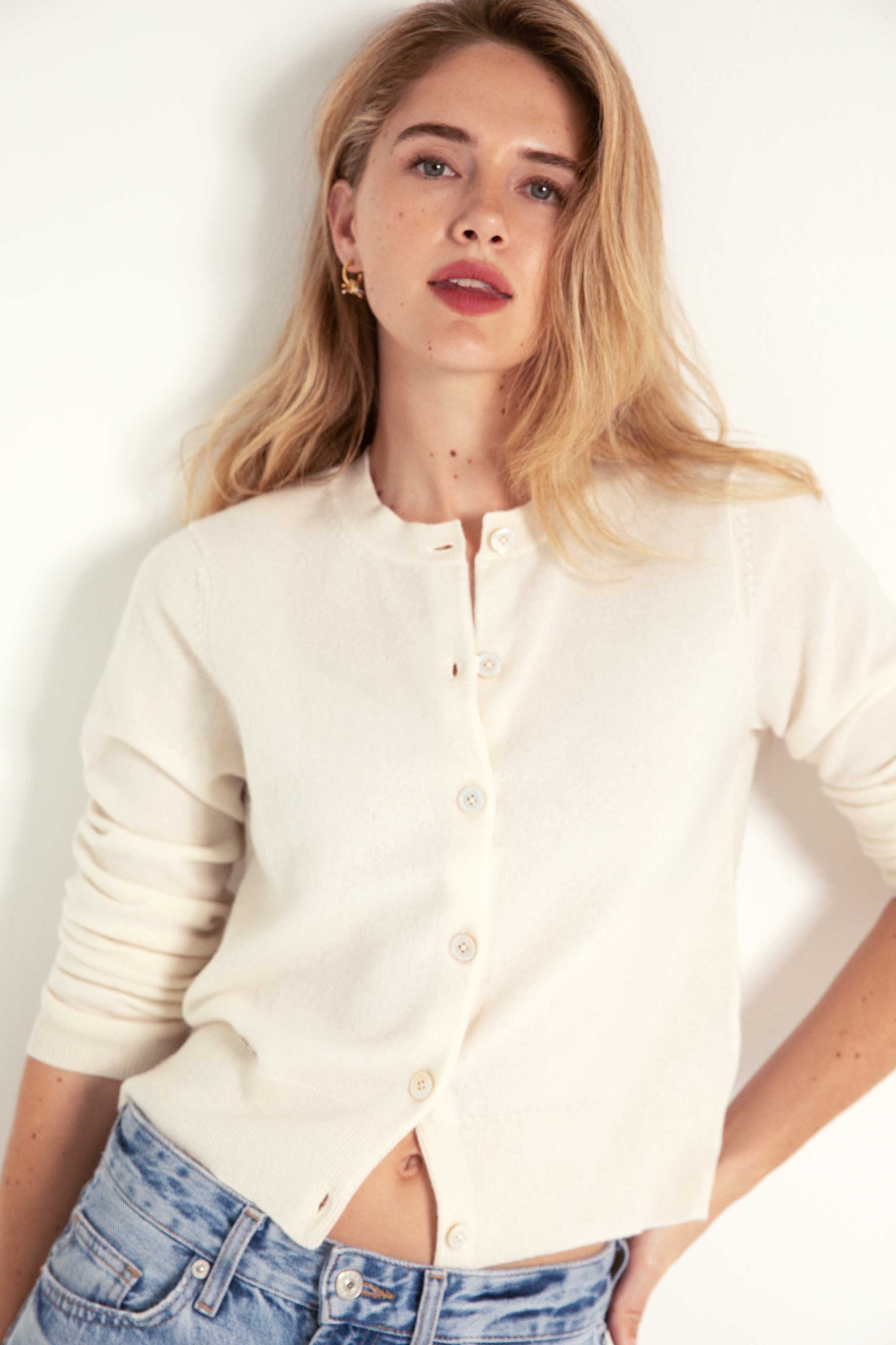 The Everyday Cashmere Cardigan in Snow Peak