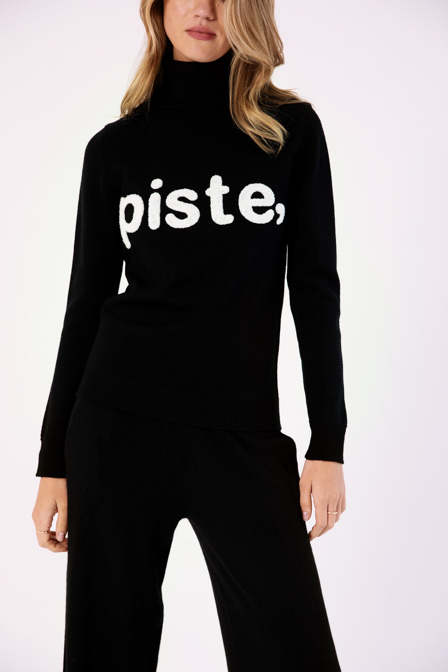 The PISTE Sweater in Black