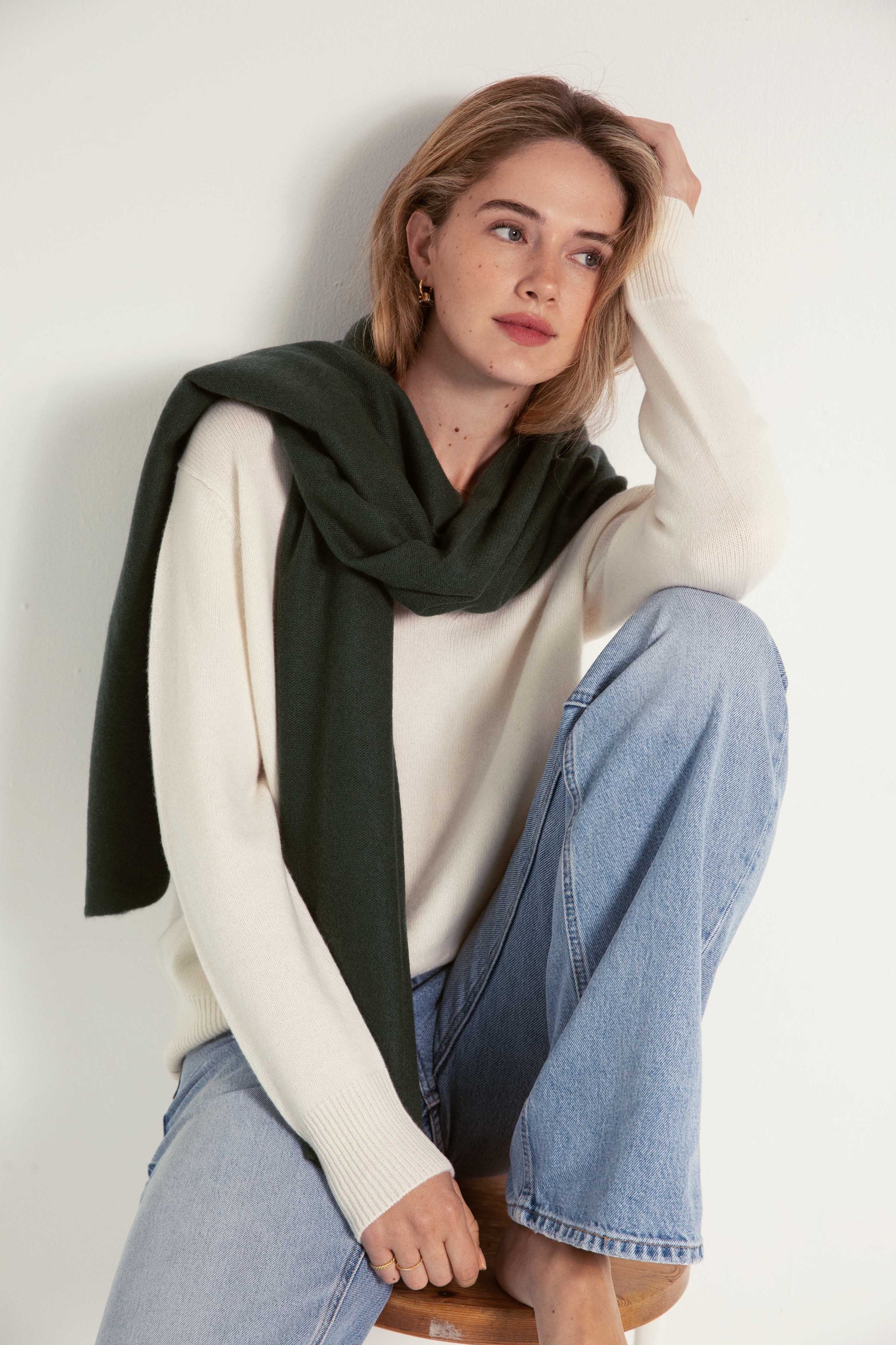 The Cashmere Travel Wrap in Mountains