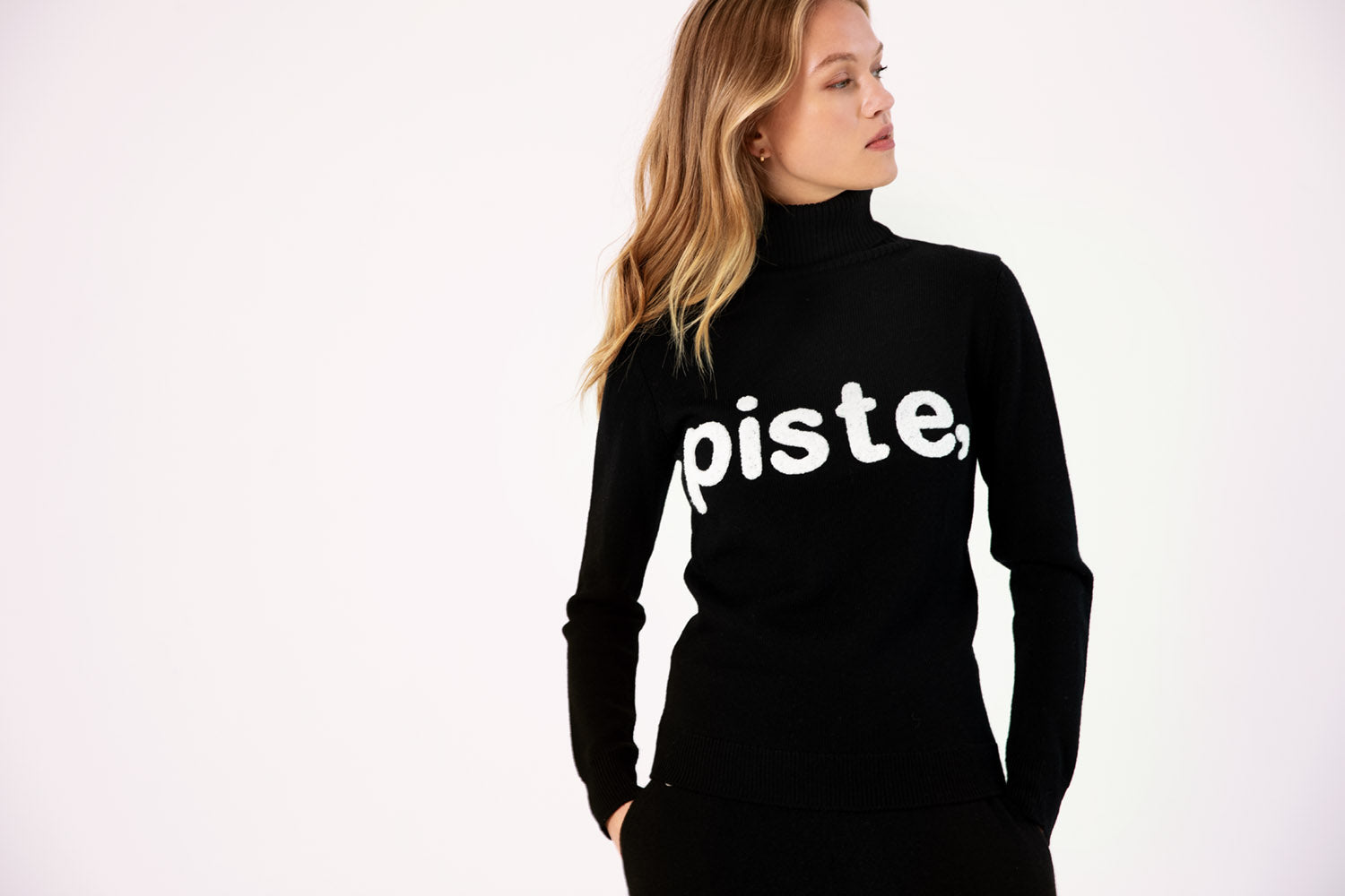 The PISTE Sweater in Black