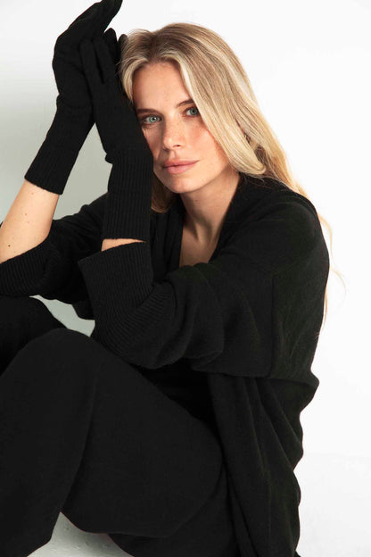 The Cashmere Gloves in Black