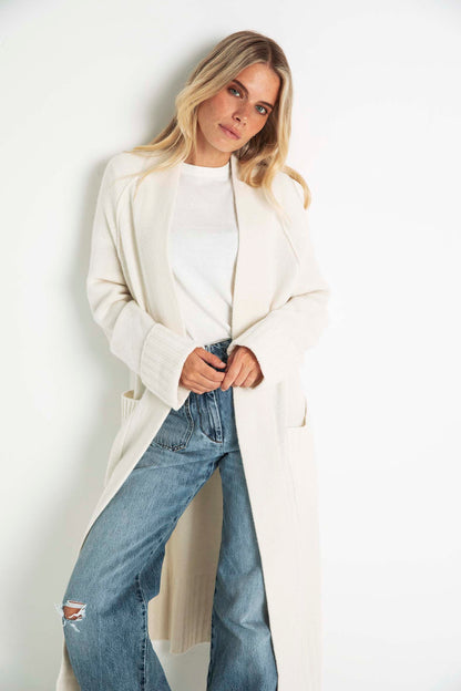 The Cashmere Longline Cardigan in Snow Peak