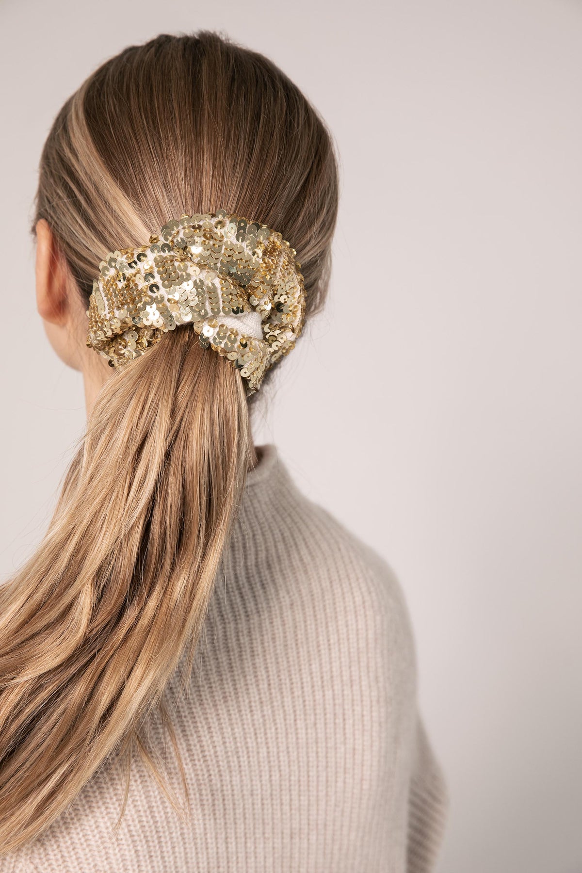 The Sequin Cashmere Scrunchie in Snow Peak