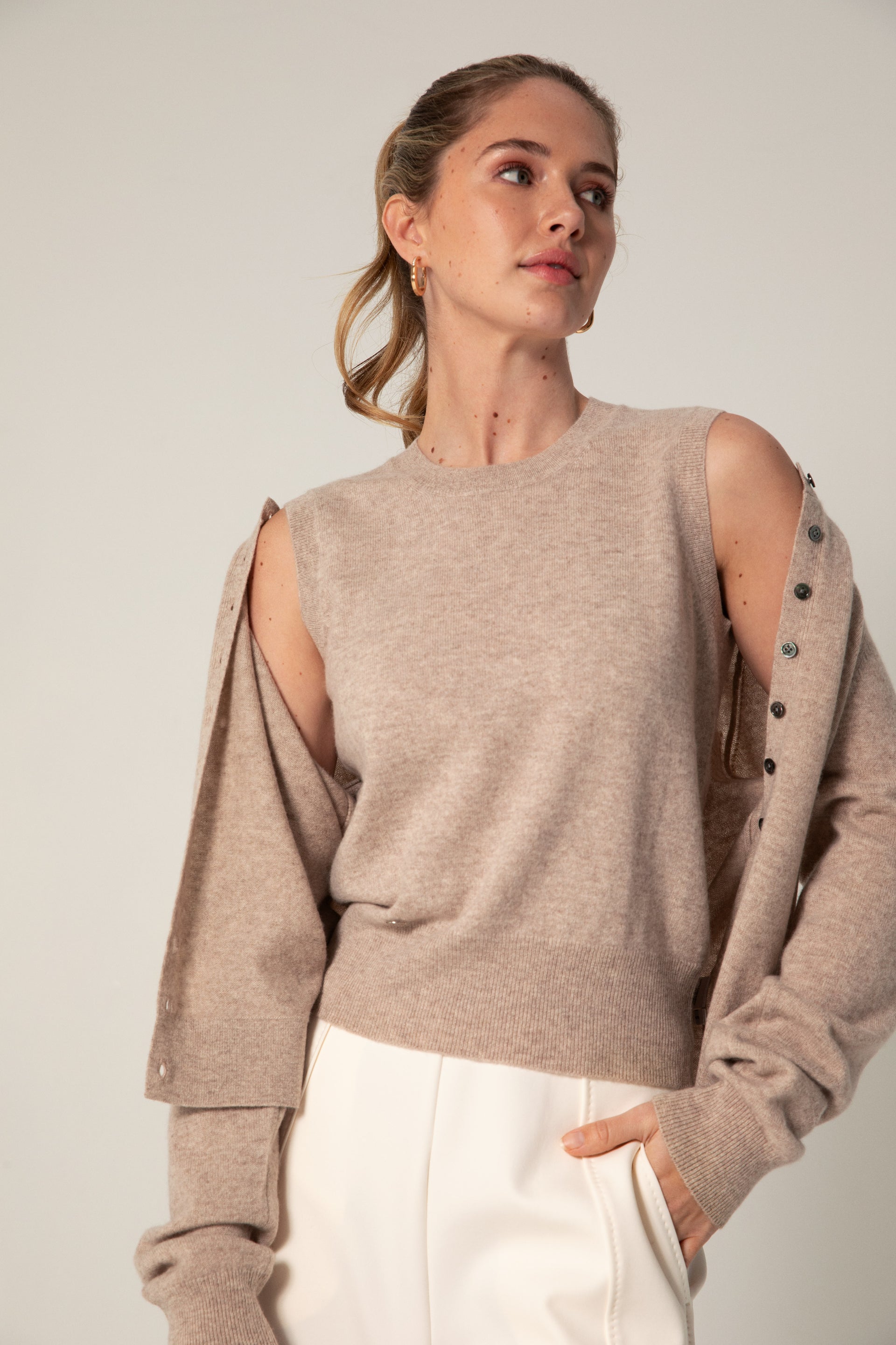 The Crew Top in Light Beige