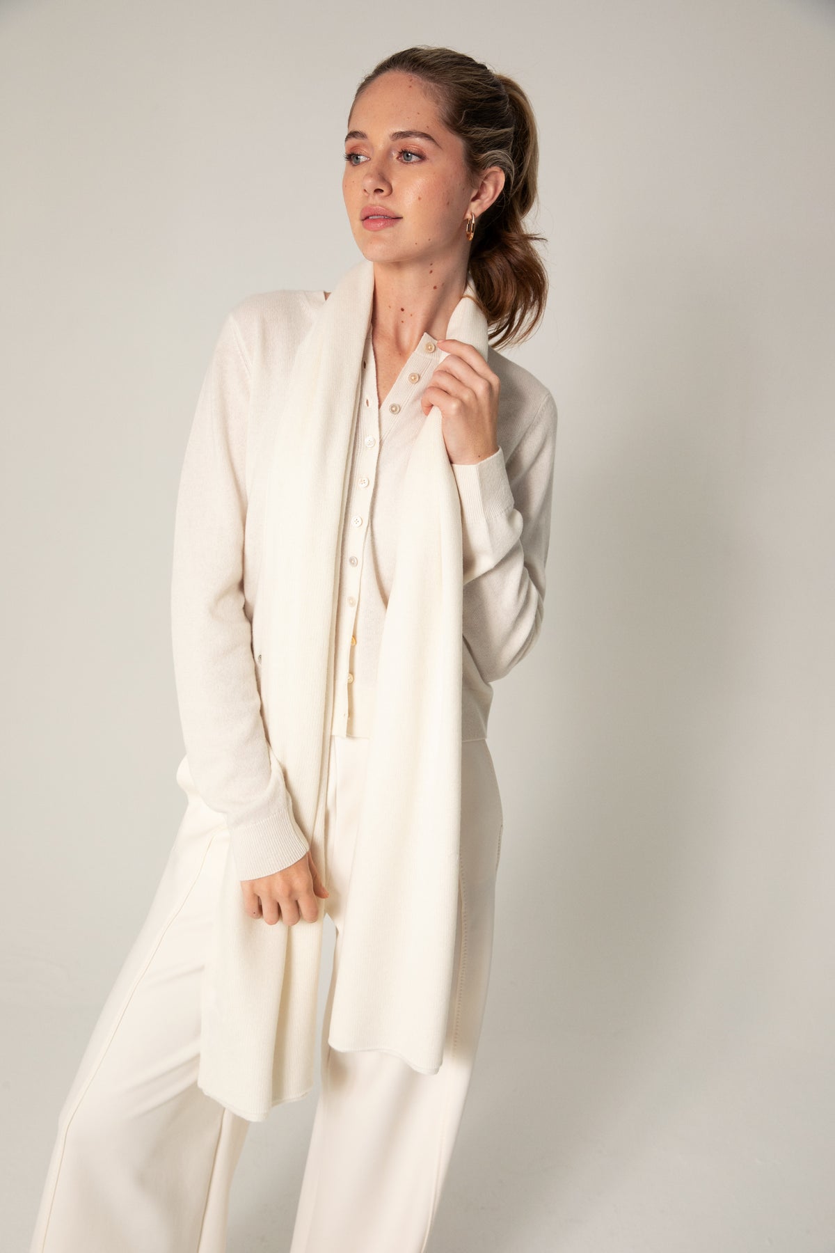 The Cashmere Travel Wrap in Cloud Dancer