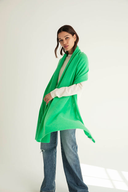 The Cashmere Travel Wrap in Irish Green