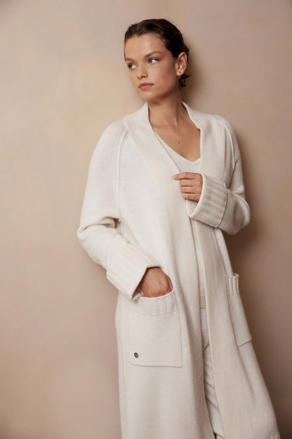 The Cashmere Longline Cardigan in Snow Peak