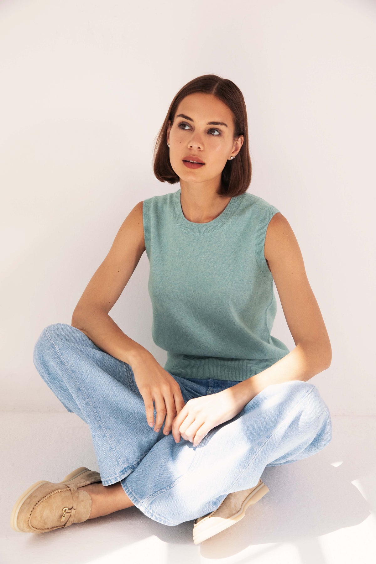 The Crew Top in Green Lily