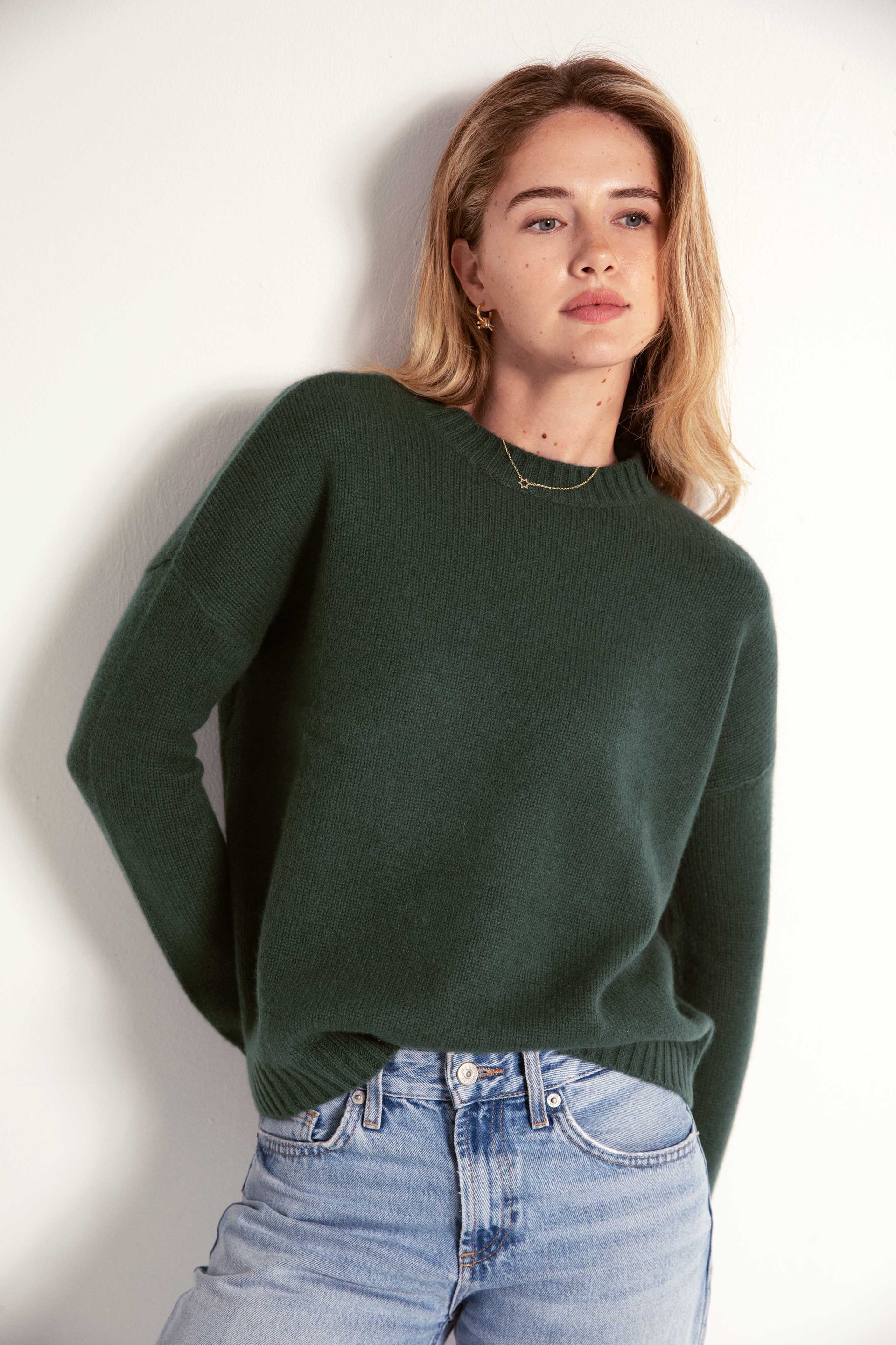 The Cashmere Chunky Crew in Mountains