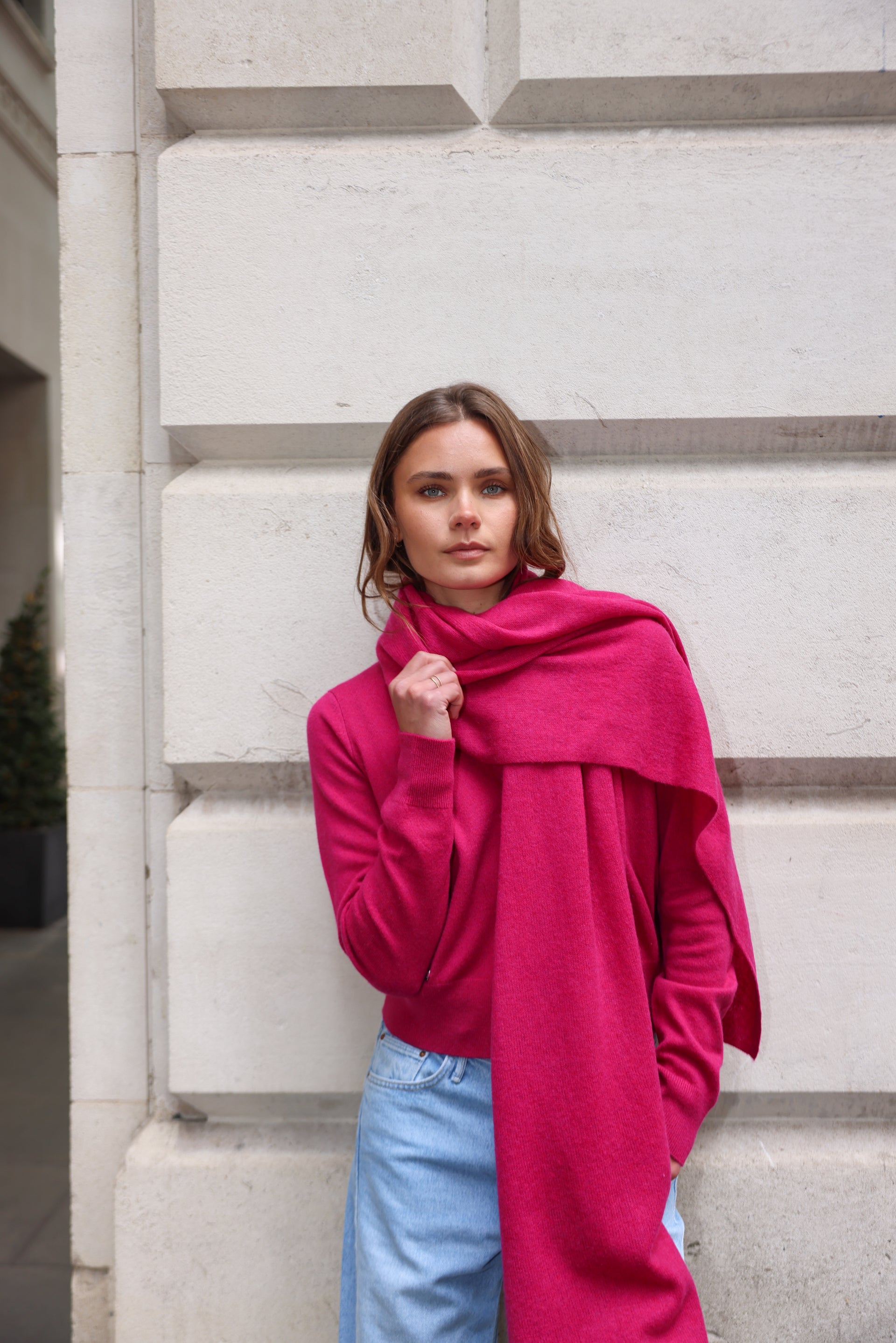 The Cashmere Travel Wrap in Boyenberry