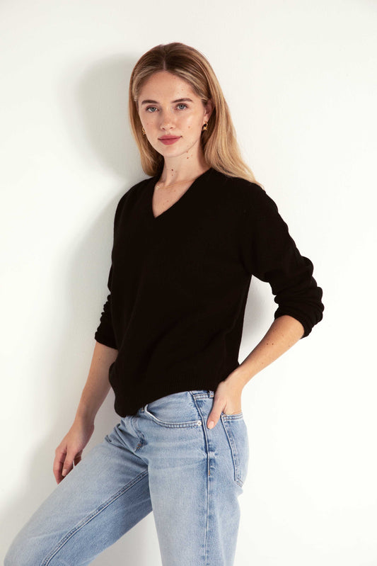 The Elevated Cashmere V Neck Sweater in Black