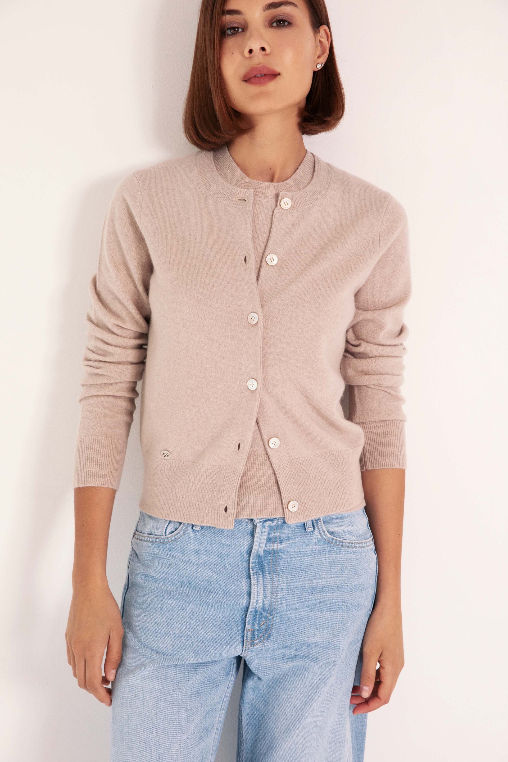 The Everyday Cashmere Cardigan in Latte