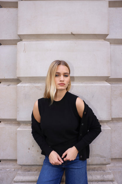 The Crew Top in Black